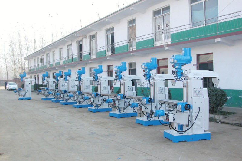 Universal Milling Machine