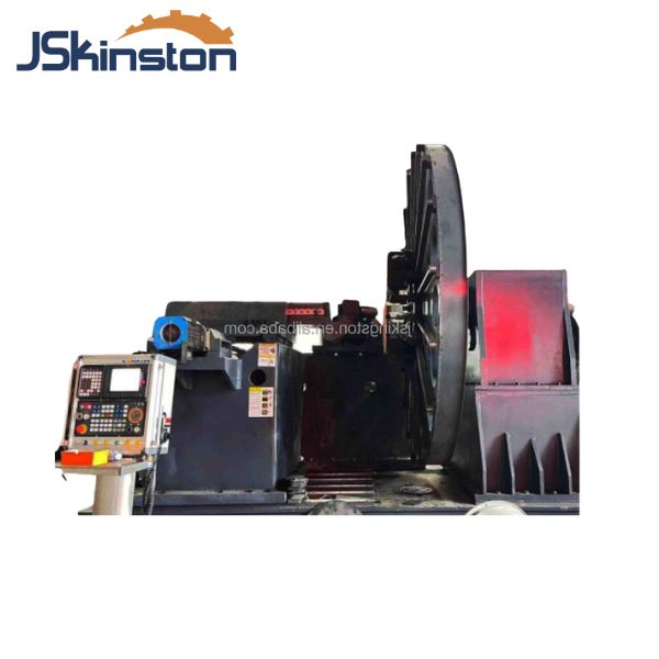 Auto Wheel Cover Flanging