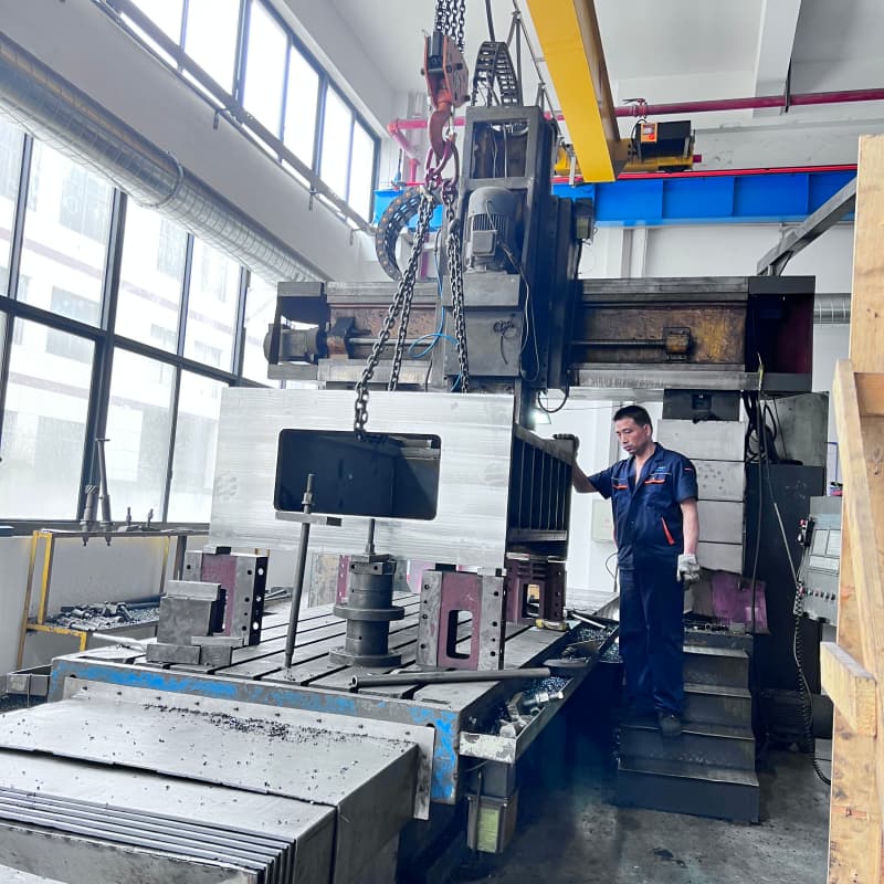 Vertical Metal Split Forming Lathe Vertical Metal Split Forming Lathe