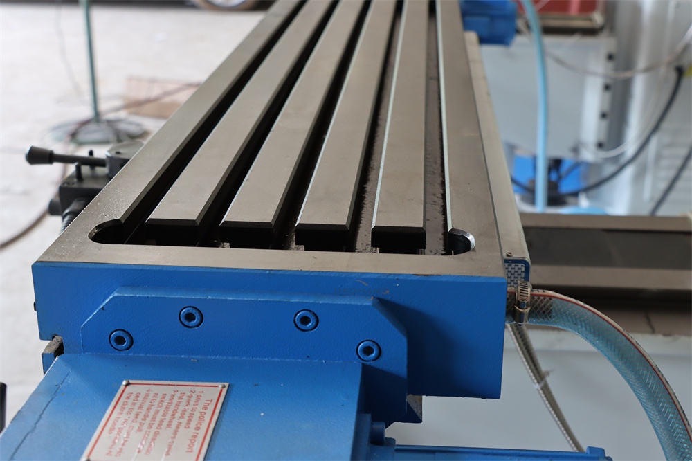 borehole drilling machine